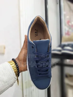 New Arrival Zara Flat Sneakers Made in Vietnam