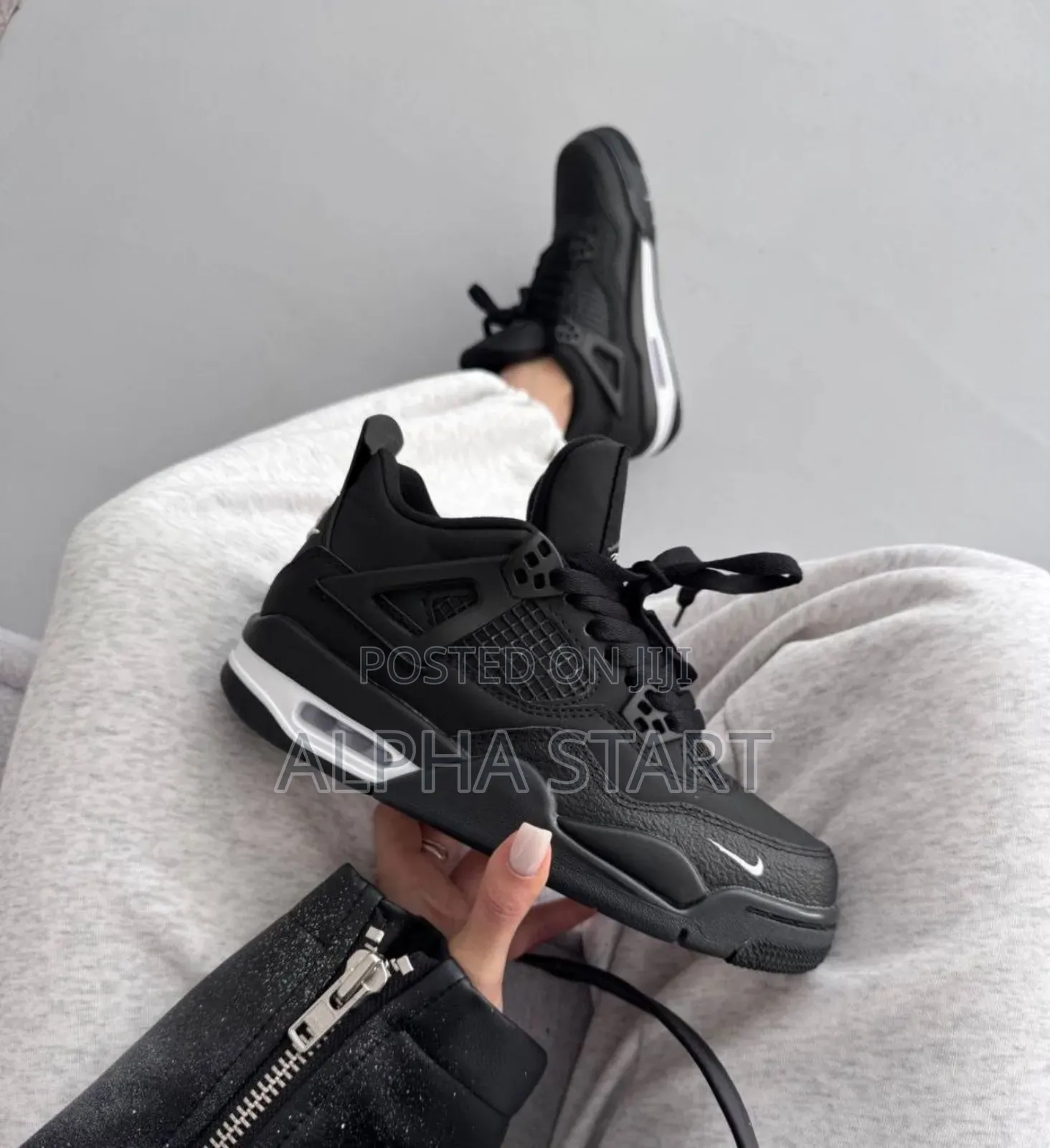 New Arrival Jordan 4 Retro for Ladies Made in Vietnam