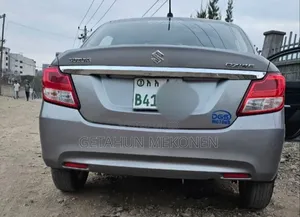 Suzuki Dzire 2022 Silver