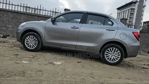Suzuki Dzire 2022 Silver