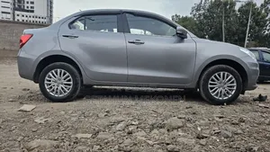 Suzuki Dzire 2022 Silver