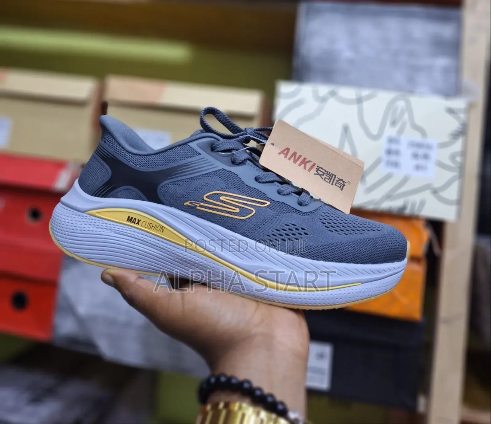 New Arrival Comfortable Skechers Made in Vietnam