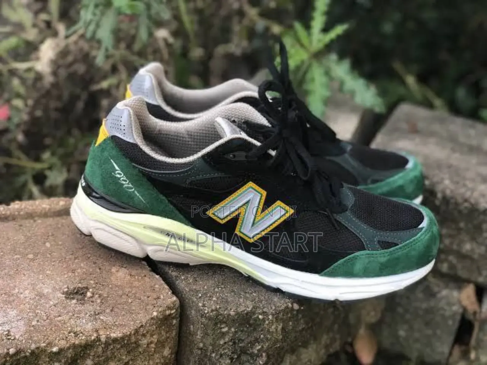 New Arrival New Balance Sneaker Made in Vietnam