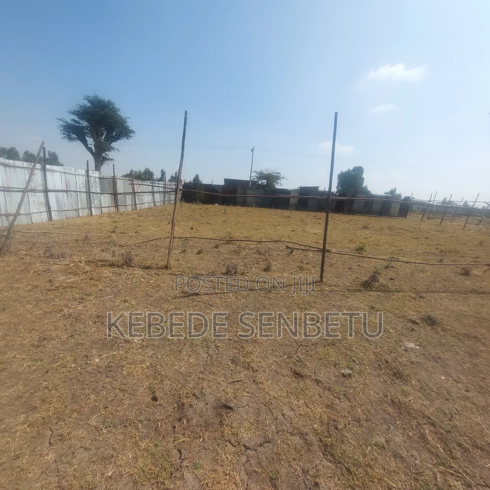 4bdrm Duplex in Oromia, East Shewa for sale