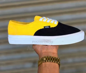 New Arrival Vans Flat Sneakers Made in Vietnam