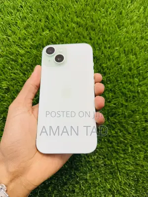 New Apple iPhone 15 128 GB Green