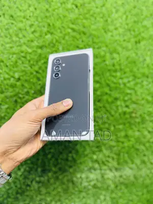 New Samsung Galaxy A54 5G 128 GB Black