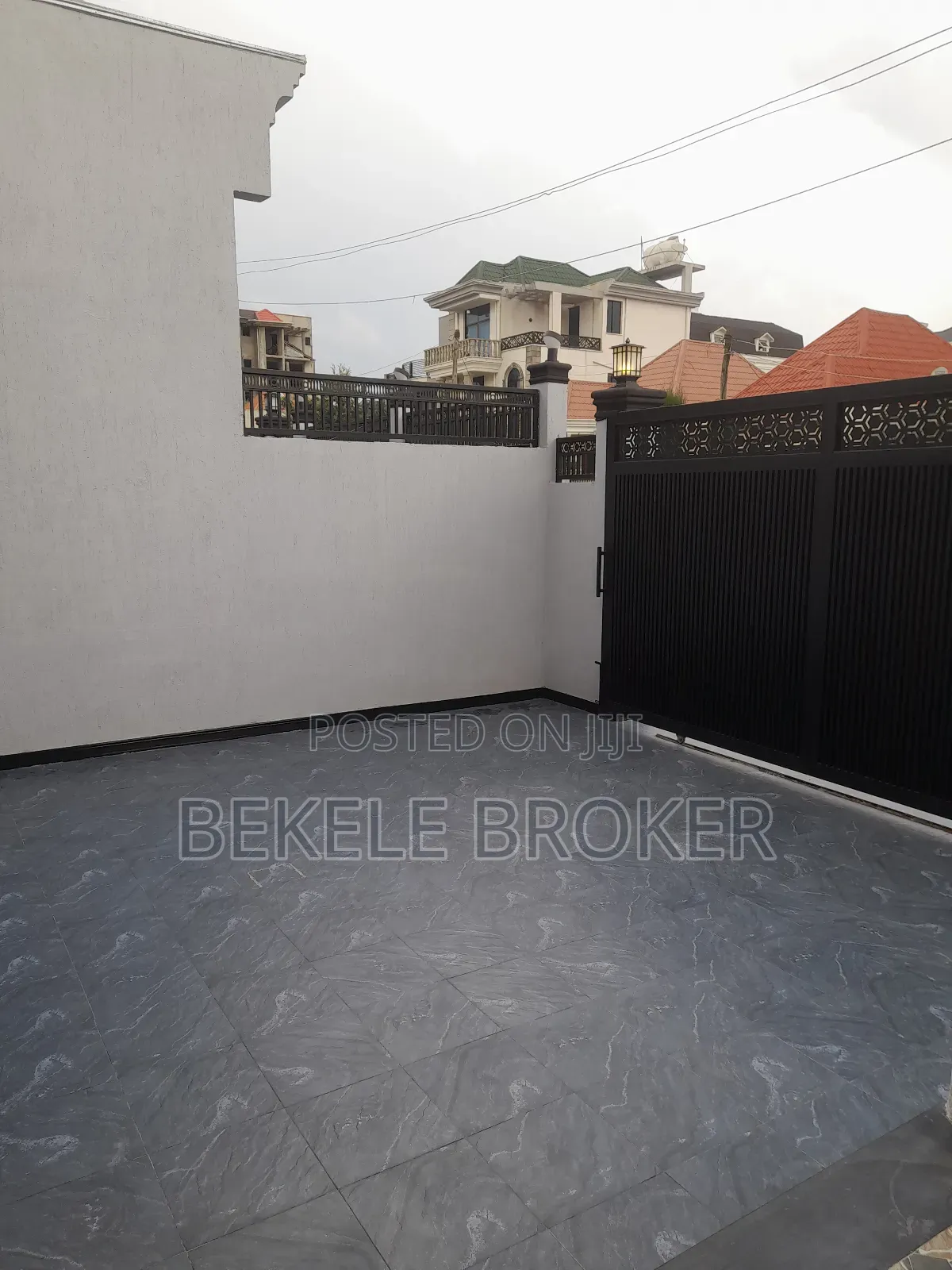 Furnished 6bdrm Villa in ቪለ, Bole for sale