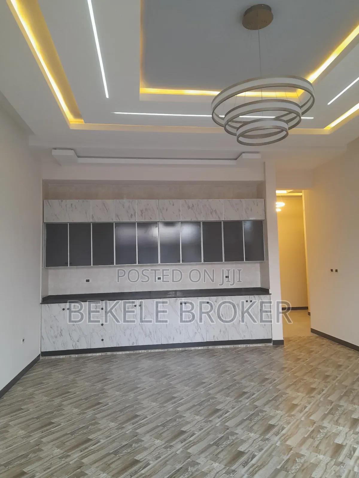 Furnished 6bdrm Villa in ቪለ, Bole for sale