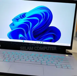 New Laptop Alienware Area-51m 16GB Intel Core I7 SSD 512GB