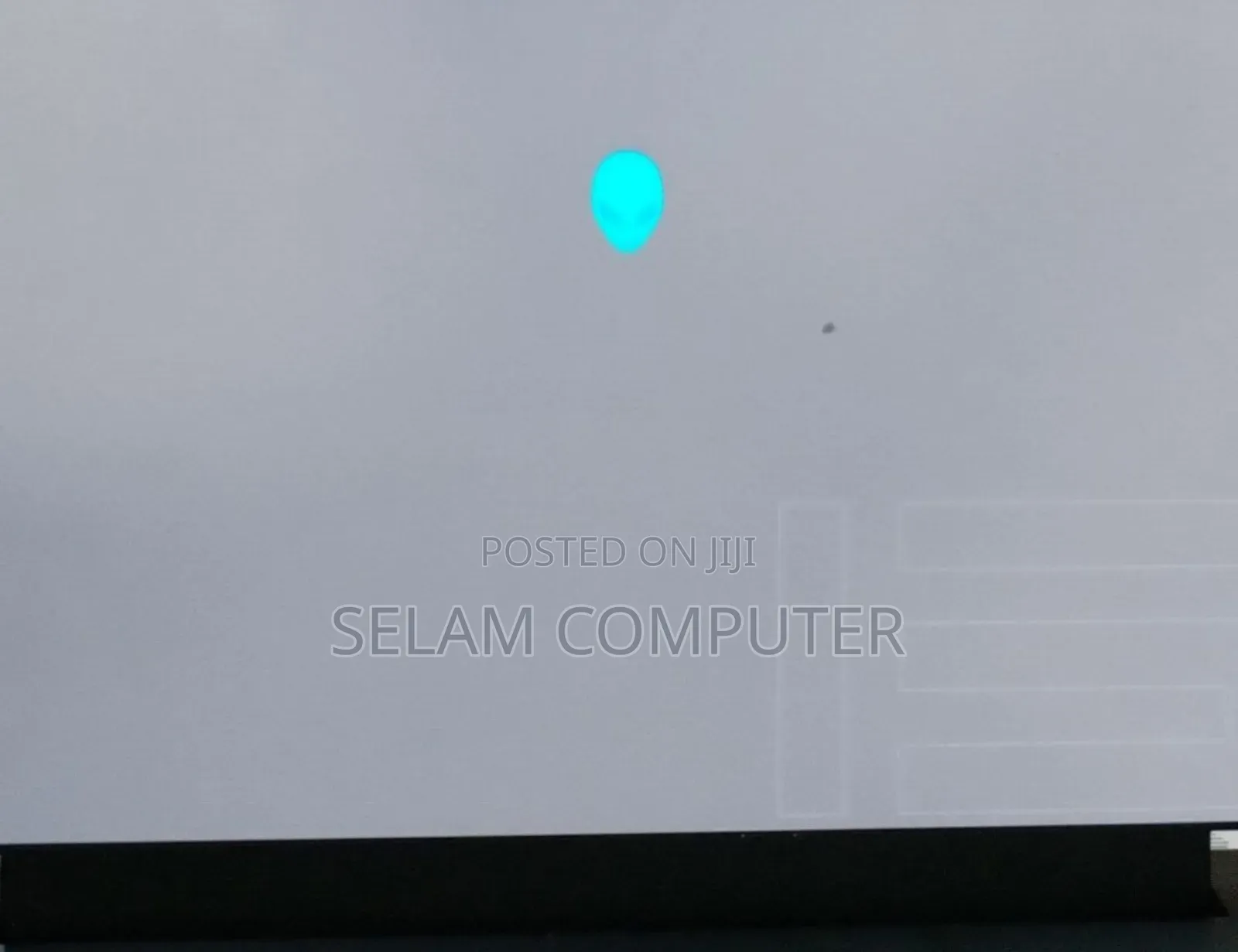 New Laptop Alienware Area-51m 16GB Intel Core I7 SSD 512GB