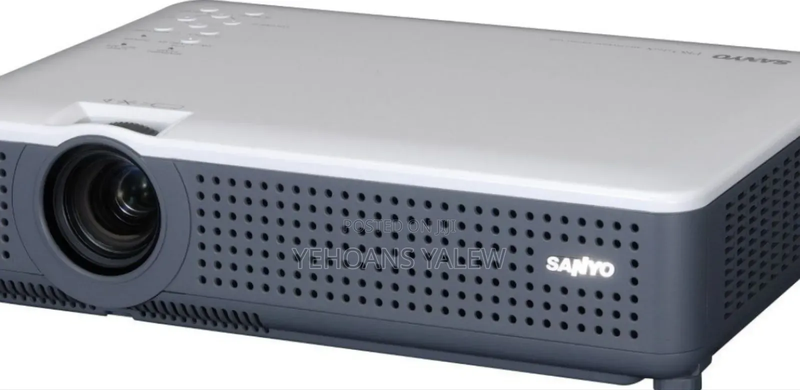 Rnew Sanyo Projector Has Bag Brand: Sanyo Condition : New