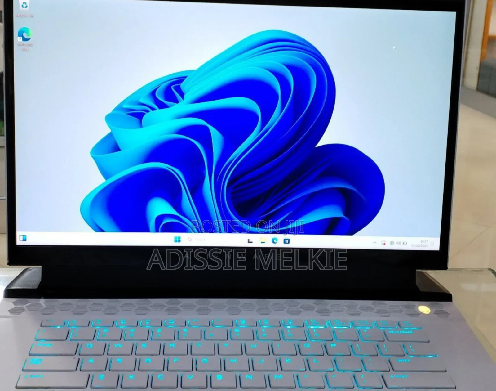 New Laptop Lenovo V15 16GB Intel Core I7 SSD 512GB