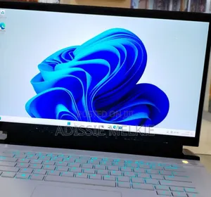 New Laptop Lenovo V15 16GB Intel Core I7 SSD 512GB