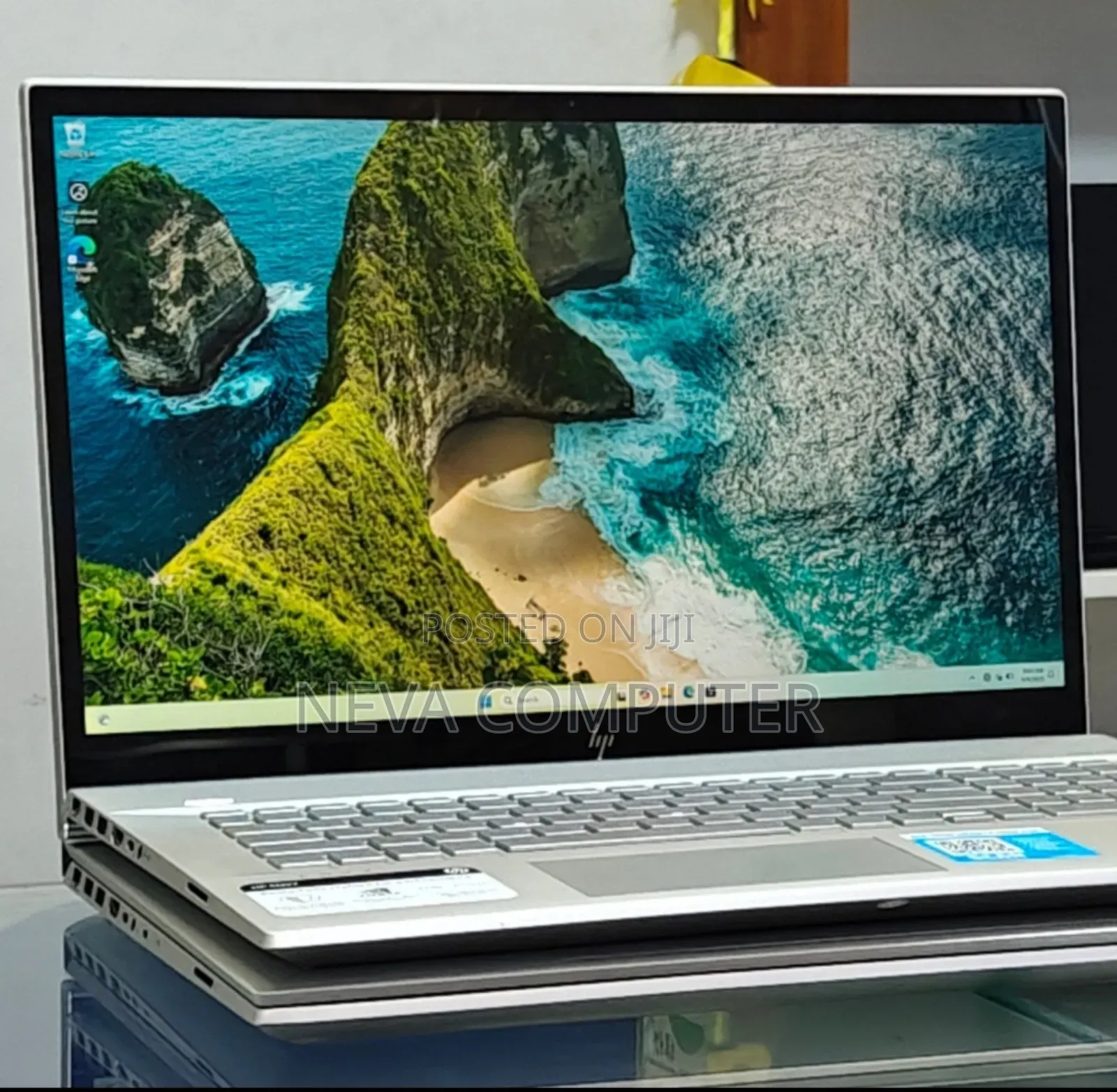 New Laptop HP Envy X360 16GB Intel Core I7 SSD 512GB