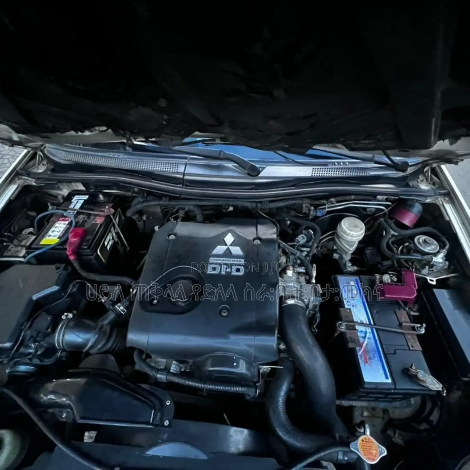 Mitsubishi L200 2011 White