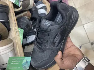 Flat Sketchers Black Mens