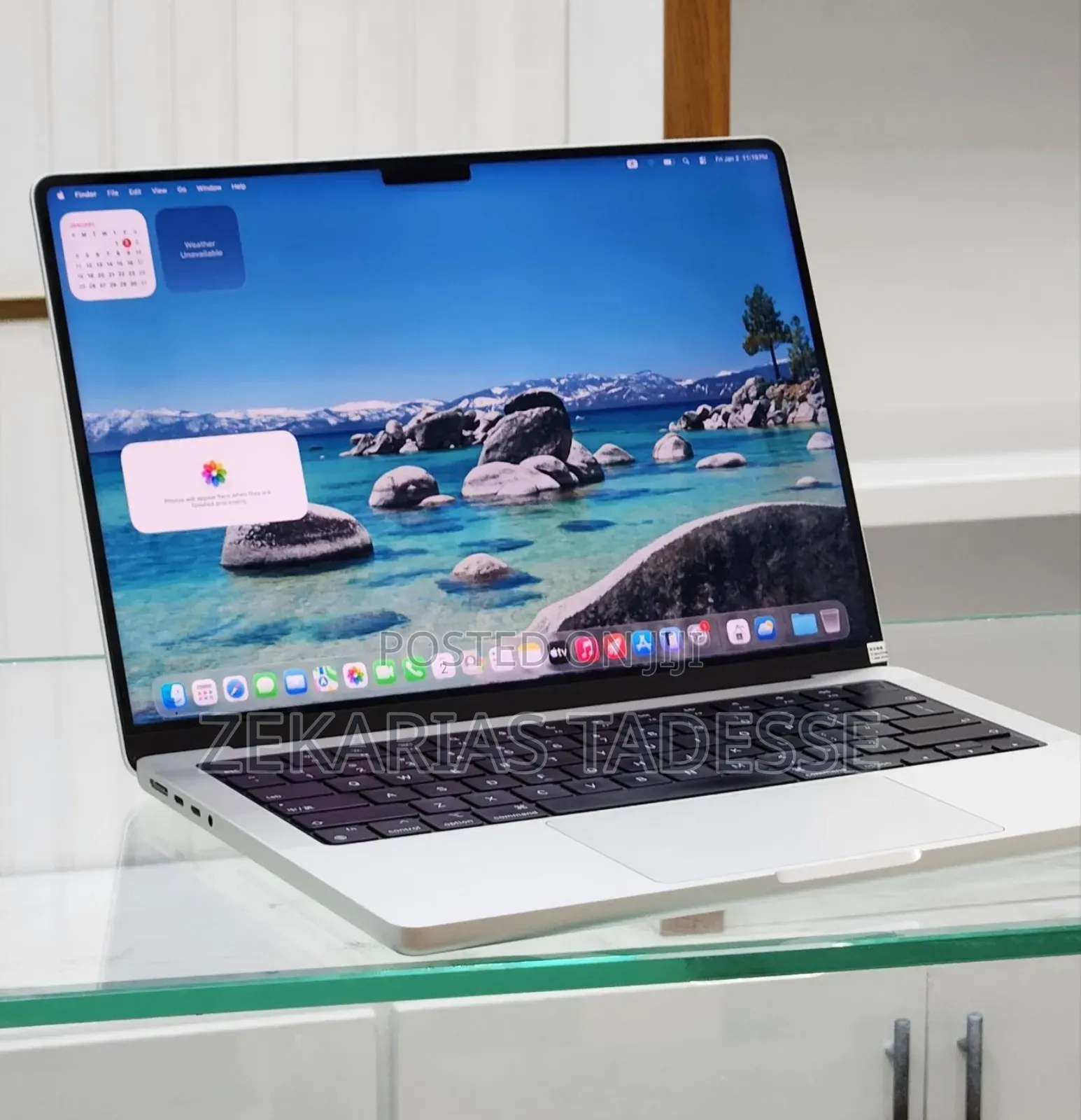 New Apple MacBook Pro 2023 M3 Max 14-Inch 16GB Apple M3 Pro SSD 512GB