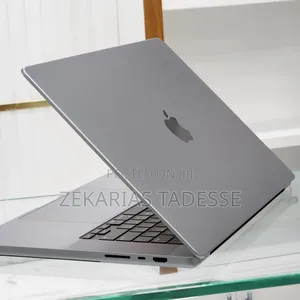 New Laptop Apple MacBook Pro M1 16GB Apple M3 Max SSD 512GB