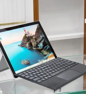 New Laptop Apple MacBook Pro M1 16GB Apple M3 Max SSD 512GB