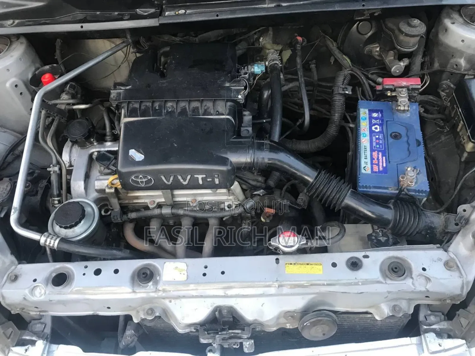 Toyota Vitz 2003 Silver