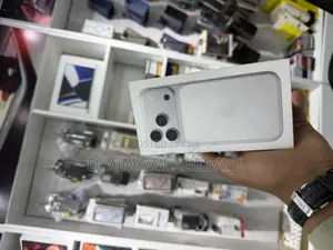 New Apple iPhone 17 Pro 256 GB Silver