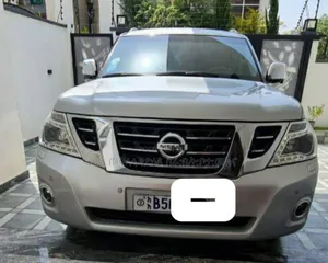 Nissan Patrol 2017 Off white