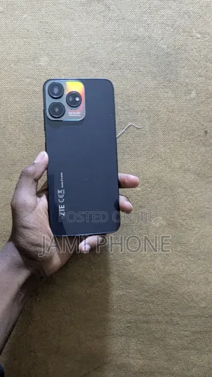 ZTE Blade V50 256 GB Bronze