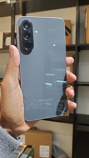 New Samsung Galaxy A56 256 GB Black