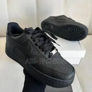 Nike Air Force 1'07 Low Triple Black" Unisex