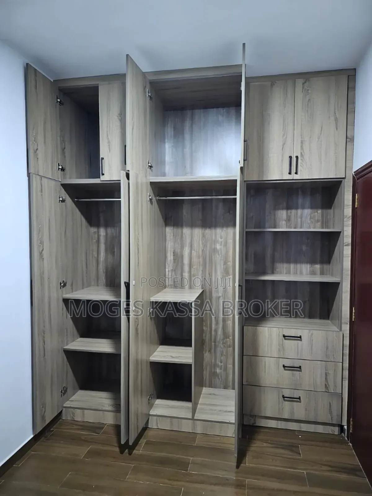 5bdrm House in ➽የሚሸጥ ዘመናዊ ጂ+2 መኖሪያ, Yeka for sale