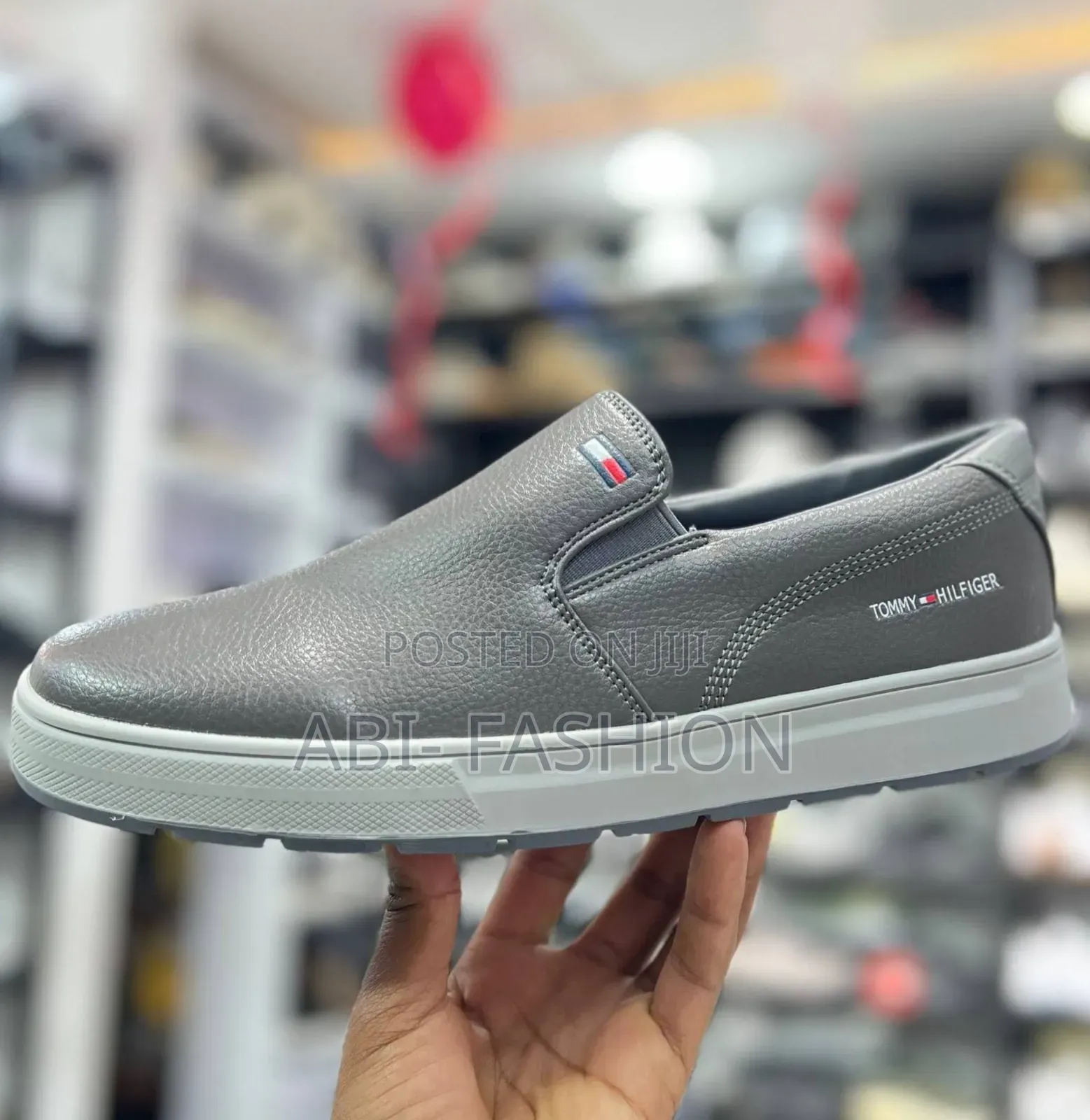 Tommy Hilfigher Leather Flat