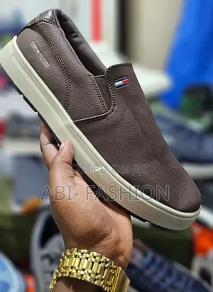 Tommy Hilfigher Leather Flat