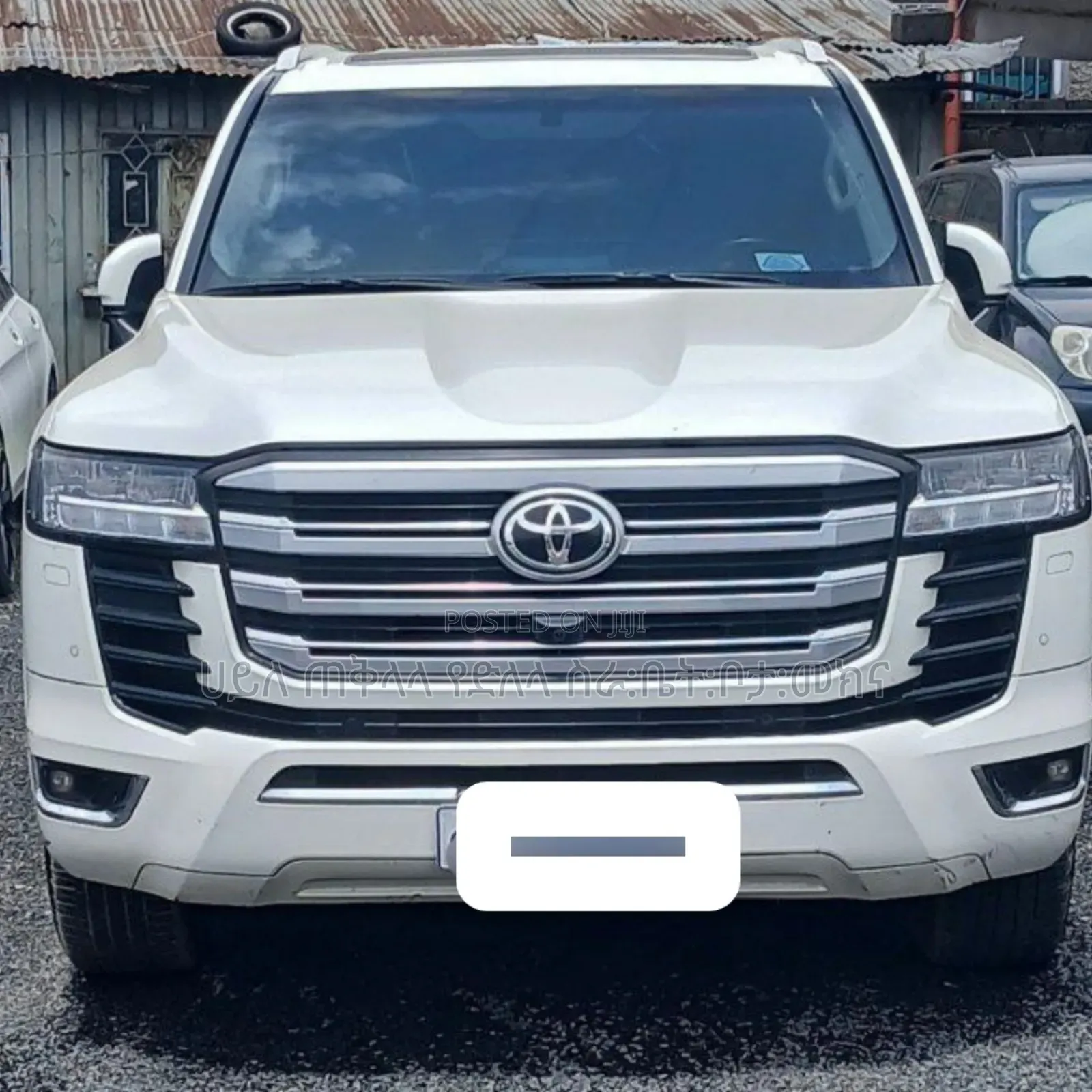 Toyota Land Cruiser 2022 Ivory