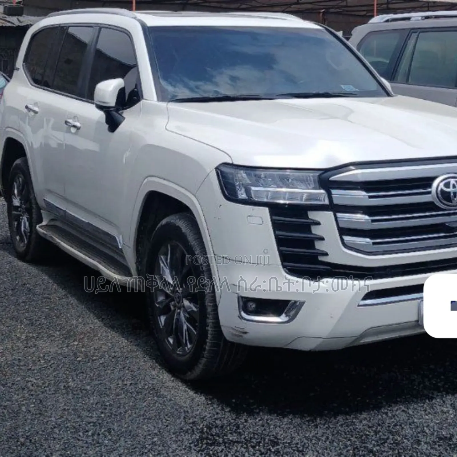 Toyota Land Cruiser 2022 Ivory