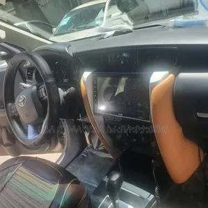 Toyota Fortuner 2020 Teal