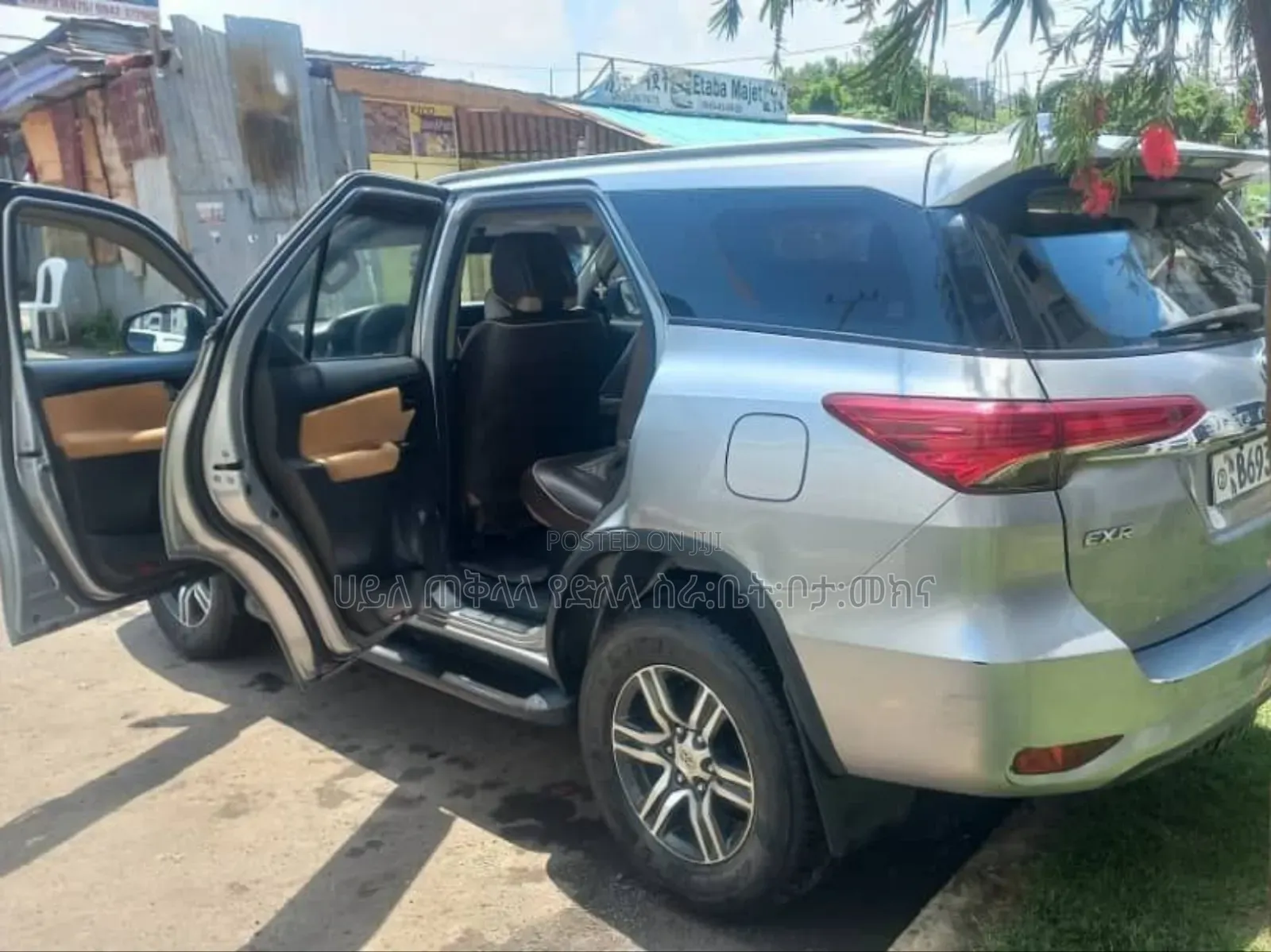 Toyota Fortuner 2020 Teal