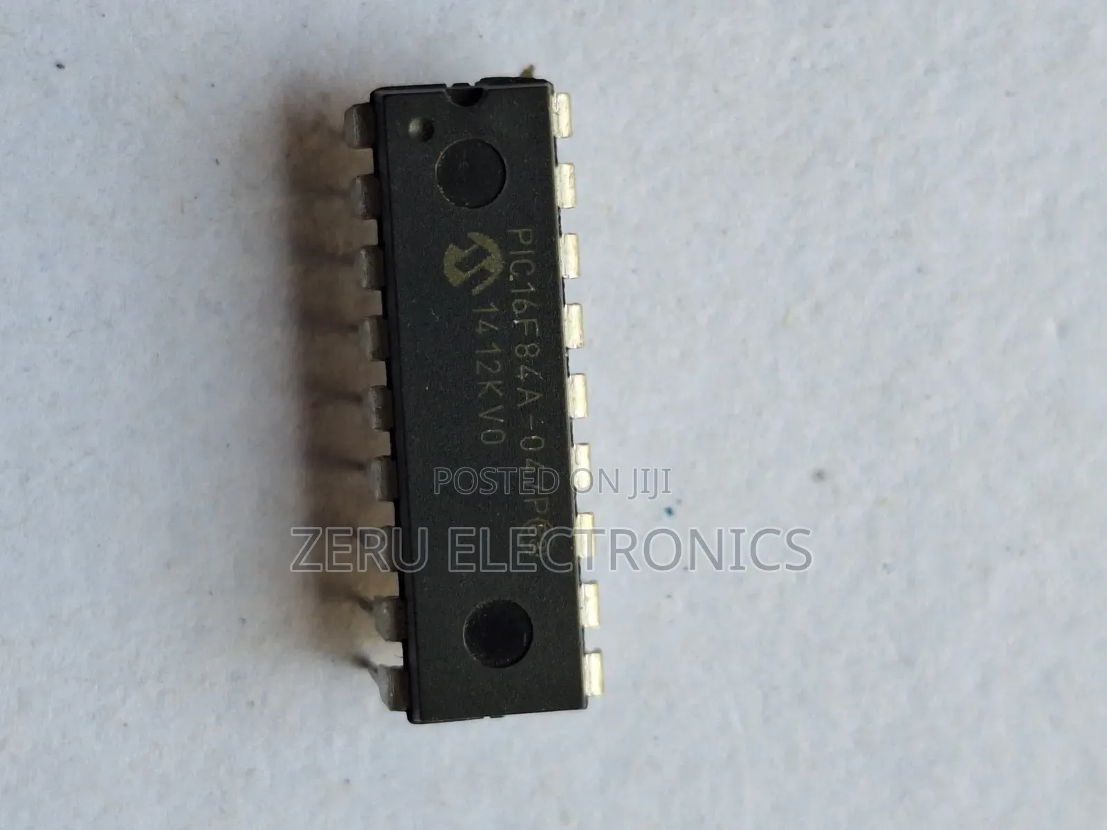 Microchip Pic16f84a-04/P – 8-Bit Microcontroller