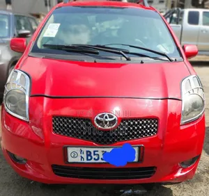 Toyota Yaris 2007 Red