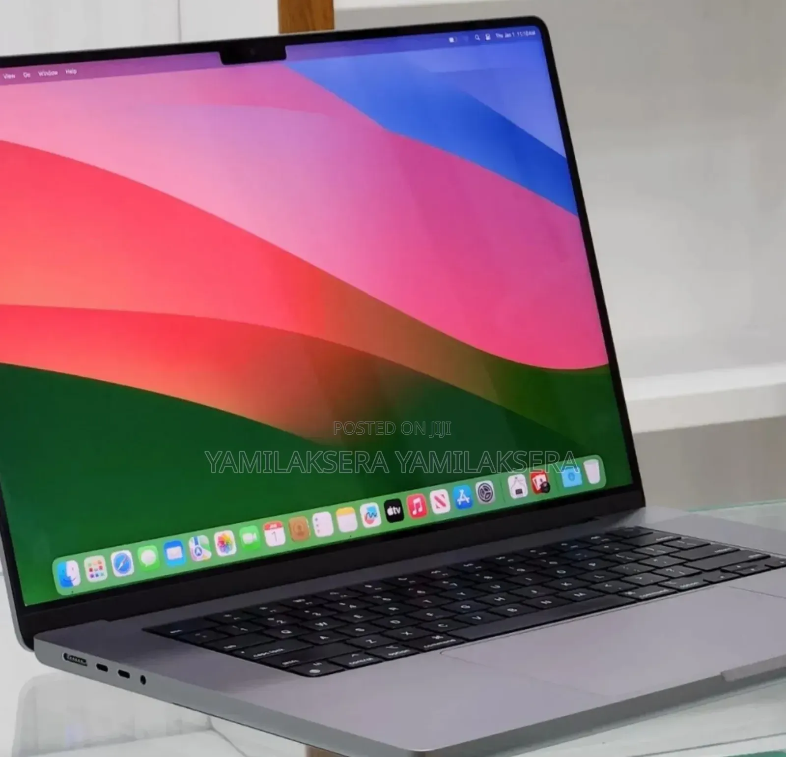 New Laptop Apple MacBook Pro 2021 M1 32GB Apple M1 Max SSD 512GB