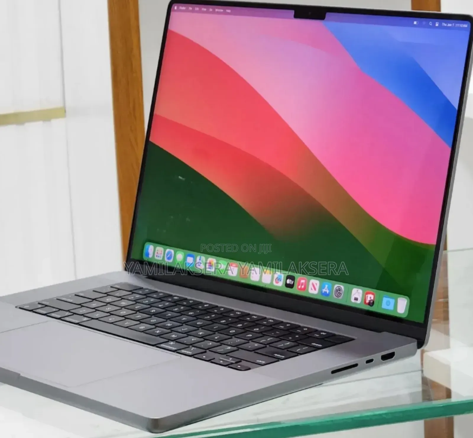 New Laptop Apple MacBook Pro 2021 M1 32GB Apple M1 Max SSD 512GB