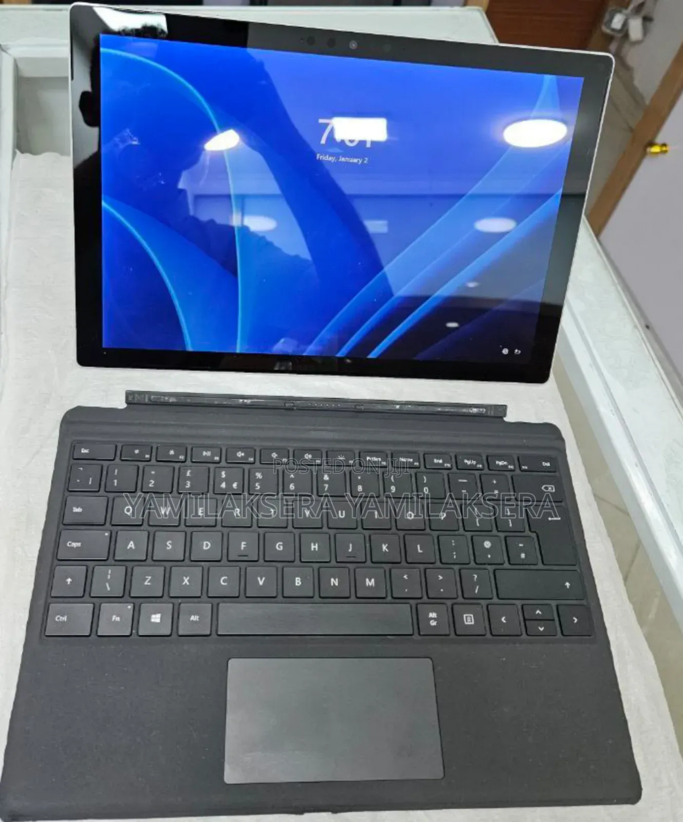 New Laptop Microsoft Surface Pro 7 16GB Intel Core I7 SSD 256GB