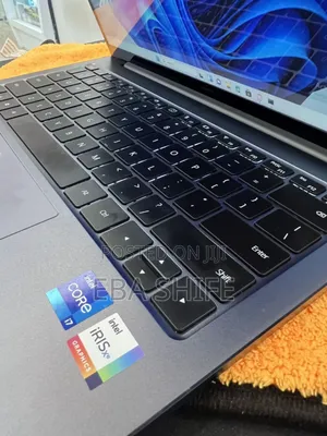 New Laptop Huawei MateBook 13 WRT-W29E 16GB Intel Core I7 SSD 1T