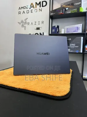 New Laptop Huawei MateBook 13 WRT-W29E 16GB Intel Core I7 SSD 1T