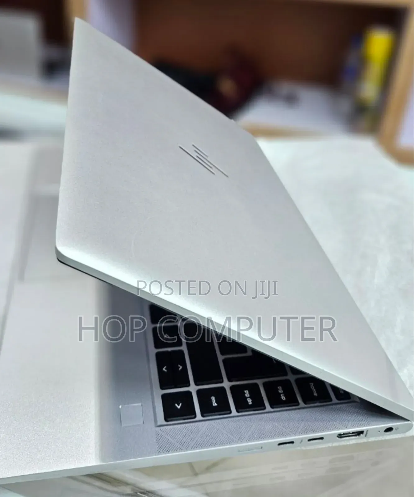 New Laptop HP EliteBook 840 G8 16GB Intel Core I7 SSD 512GB