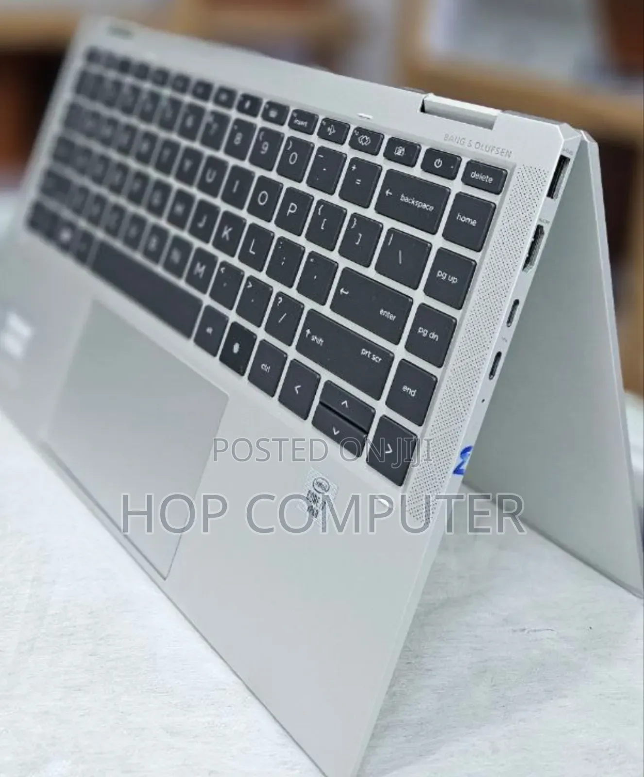 New Laptop HP EliteBook X360 1040 G7 16GB Intel Core I7 SSD 512GB