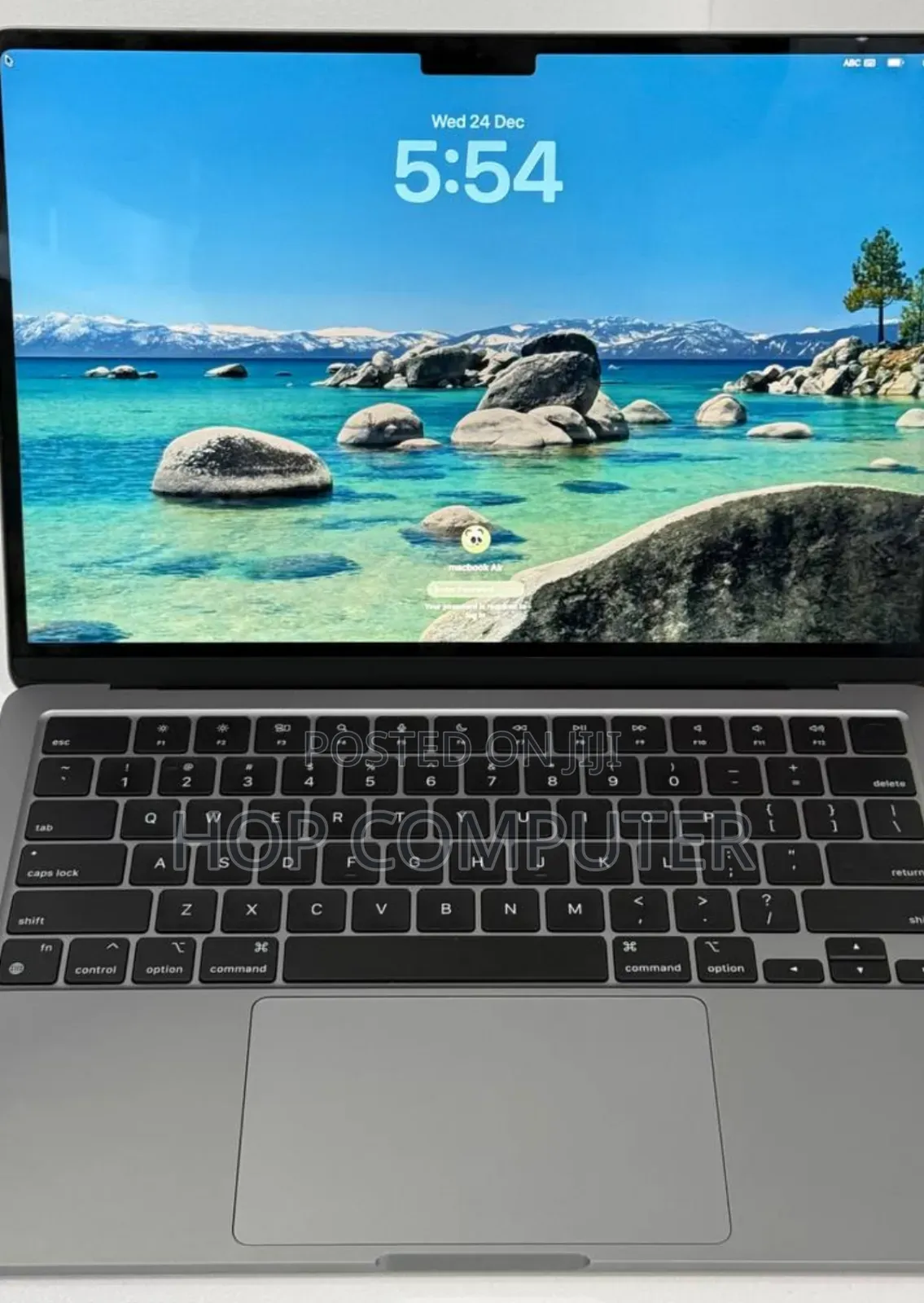 New Laptop Apple MacBook Air 2022 M2 8GB Apple M2 SSD 256GB