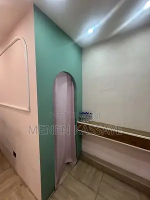 Modern Nail Studio for Sale Established Nail Salon With Equipment