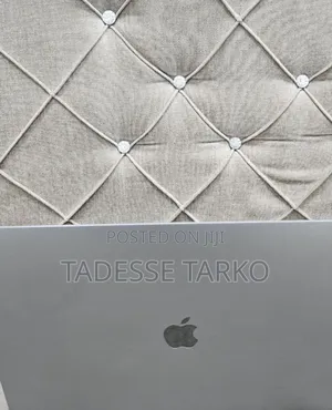 New Laptop Apple MacBook Pro 2019 16GB Intel Core I9 SSD 512GB