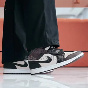 Air Jordan 1 Mid Se Paris Ymca